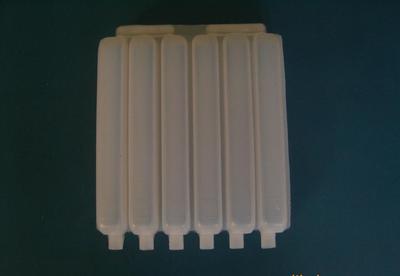 塑料包裝中的中空制品 連體酸壺的制造與應用